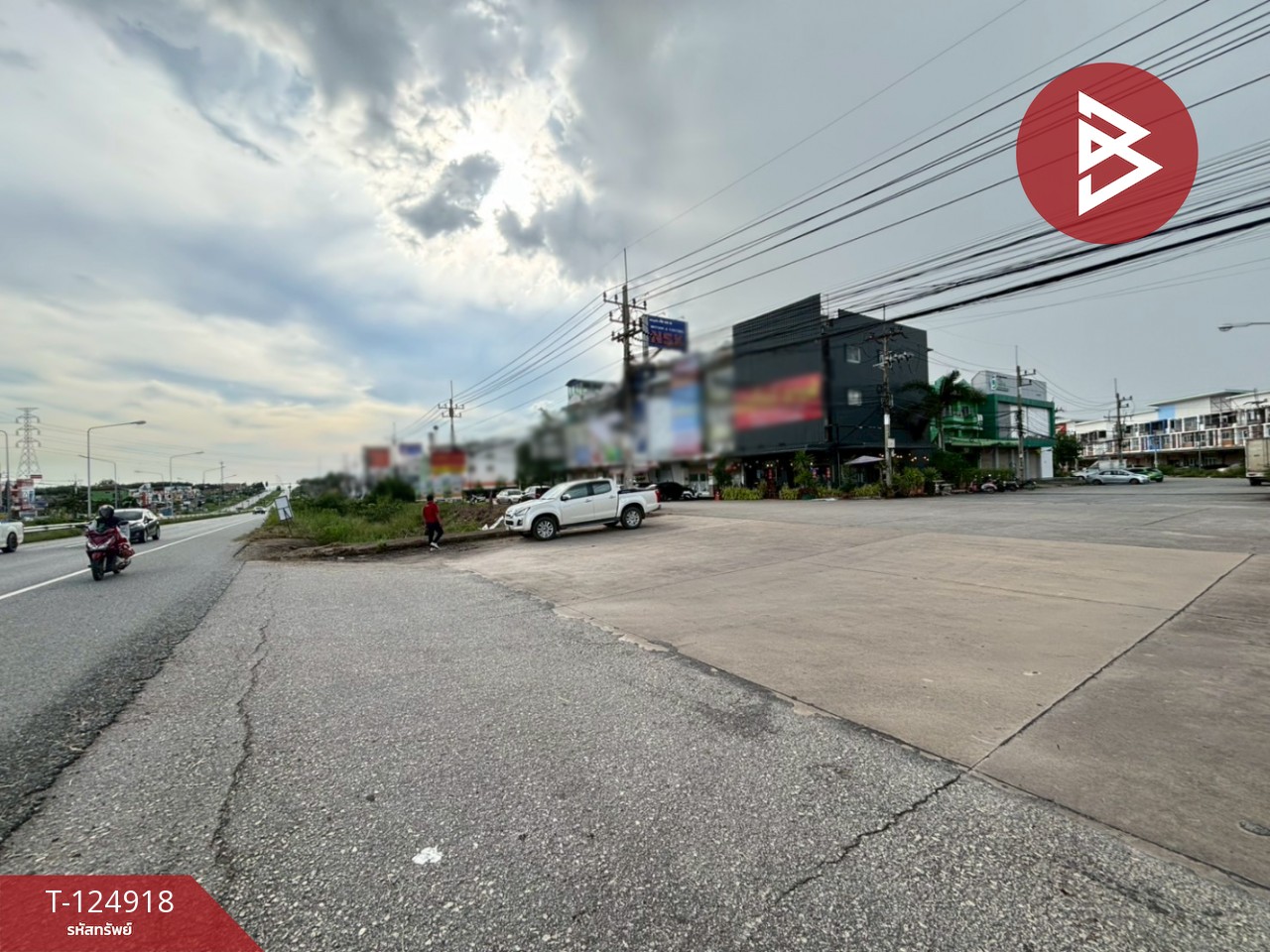 ขายอาคารพาณิชย์ 2 คูหา เนื้อที่ 40 ตร.วา ทับมา ระยอง 3