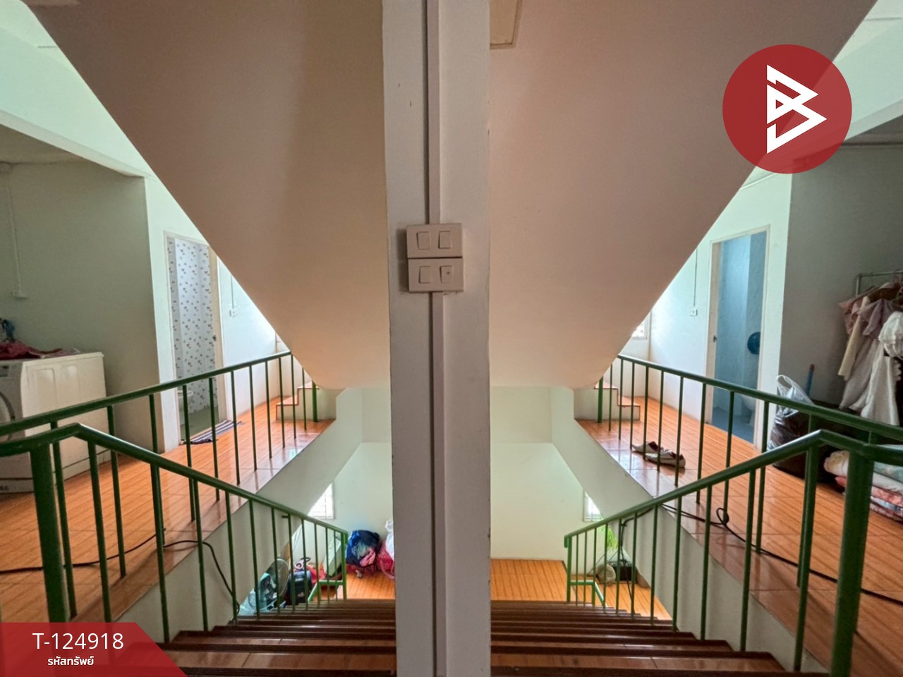 ขายอาคารพาณิชย์ 2 คูหา เนื้อที่ 40 ตร.วา ทับมา ระยอง 6