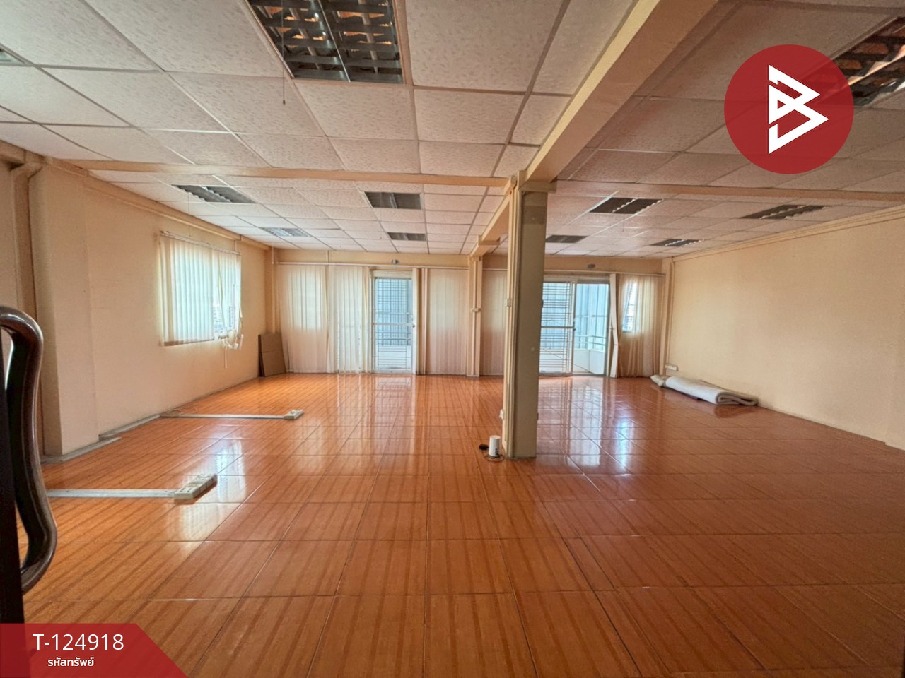 ขายอาคารพาณิชย์ 2 คูหา เนื้อที่ 40 ตร.วา ทับมา ระยอง 5