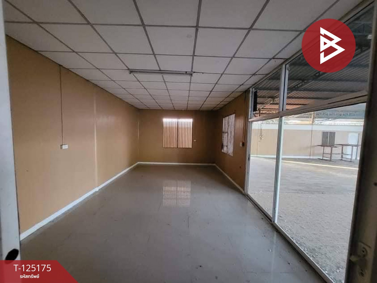 ขายที่ดินพร้อมโกดัง เนื้อที่ 4 ไร่ 62.8 ตร.วา ขาณุวรลักษบุรี กำแพงเพชร 3