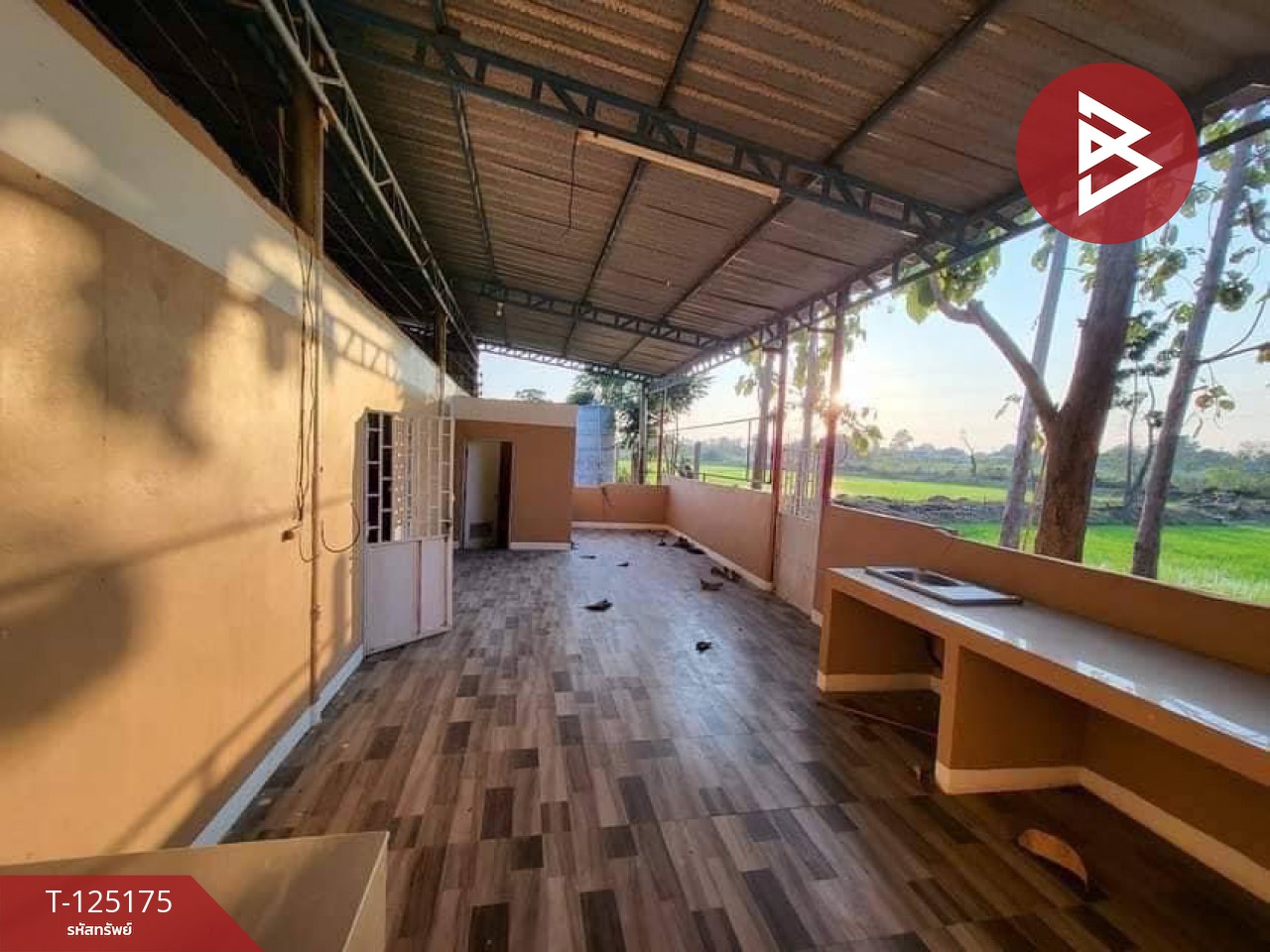 ขายที่ดินพร้อมโกดัง เนื้อที่ 4 ไร่ 62.8 ตร.วา ขาณุวรลักษบุรี กำแพงเพชร 6