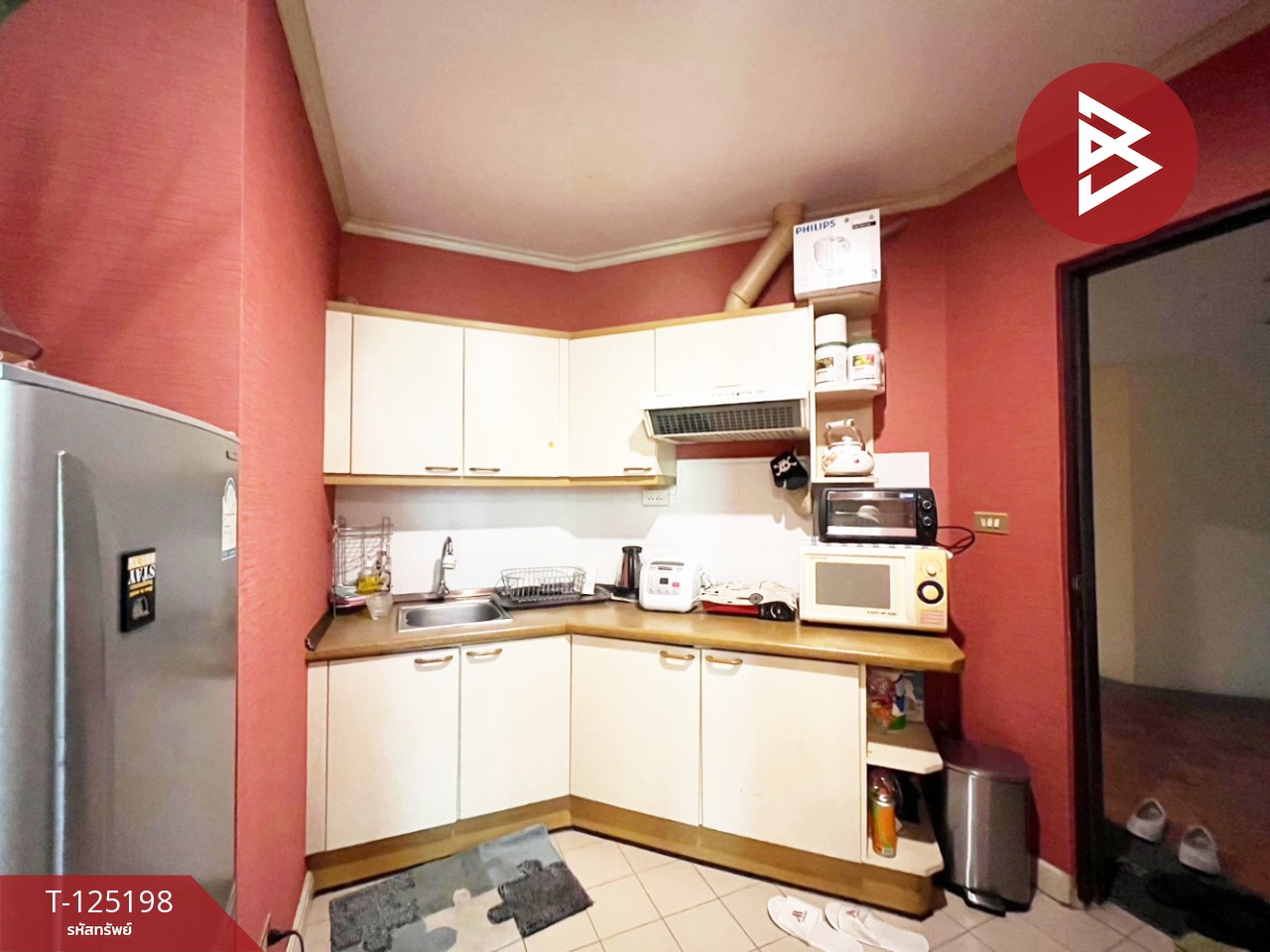 Property image 8