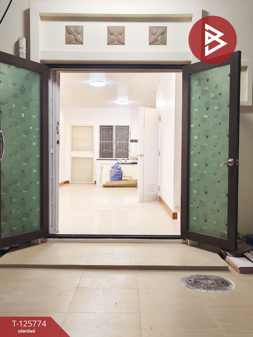 ขายทาวน์​เฮ้าส์​ หมู่บ้านเอโทล บาหลี บีช อ่อนนุช-ลาดกระบัง ฉะเชิงเทรา ​รีโน​เวท พร้อมอยู่ 2