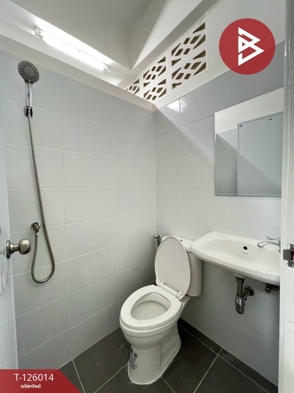 ขายทาวน์เฮ้าส์ 2 ชั้น ถ.สายลวด เนื้อที่ 35.1 ตร.วา ปากน้ำ สมุทรปราการ 13