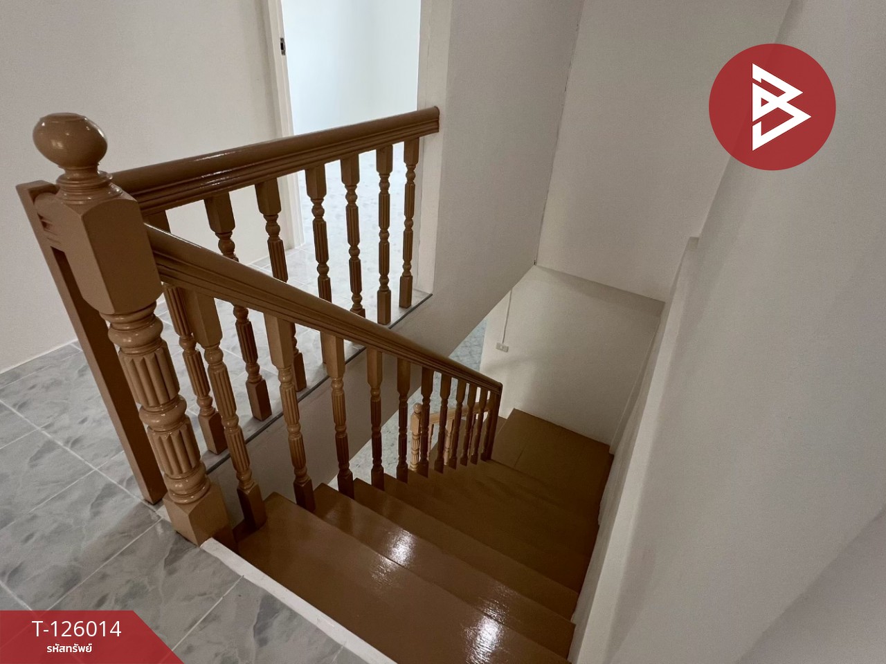 ขายทาวน์เฮ้าส์ 2 ชั้น ถ.สายลวด เนื้อที่ 35.1 ตร.วา ปากน้ำ สมุทรปราการ 8