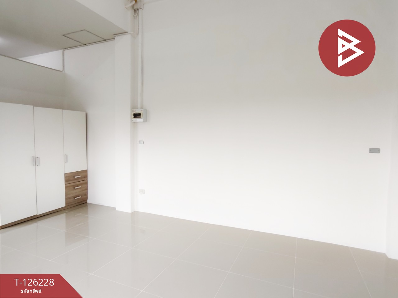 ขายอาคารพาณิชย์ 3 ชั้น เนื้อที่ 24.2 ตร.วา สามพราน นครปฐม 8