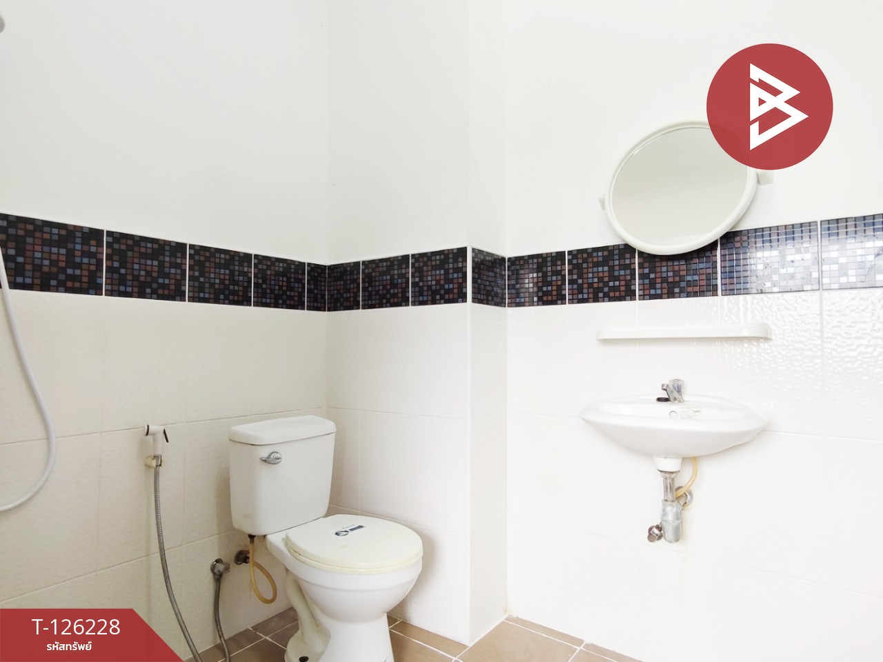 ขายอาคารพาณิชย์ 3 ชั้น เนื้อที่ 24.2 ตร.วา สามพราน นครปฐม 13