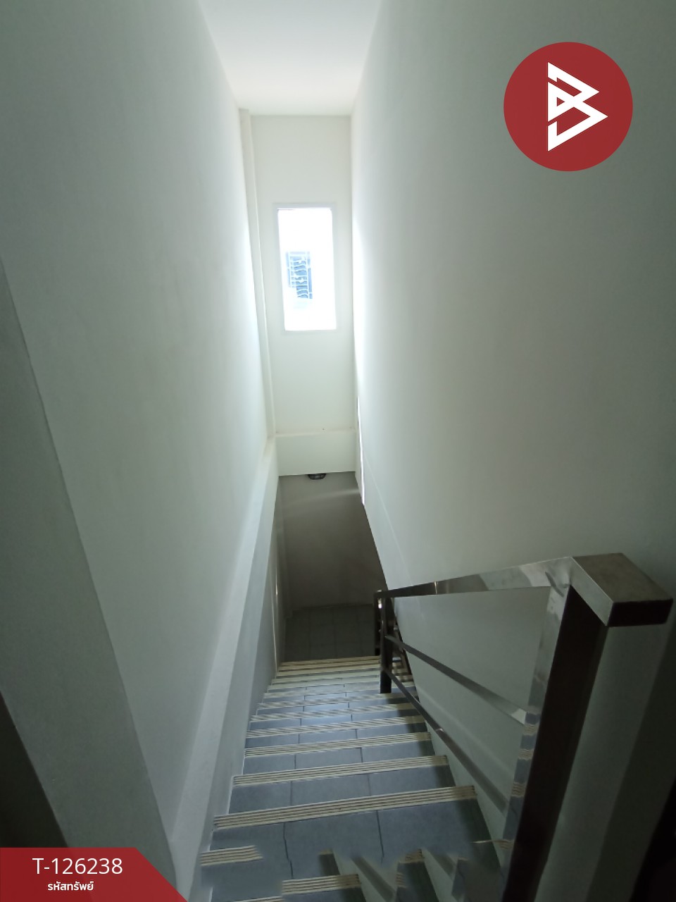 ขายทาวน์เฮ้าส์ 2 ชั้น เนื้อที่ 18.5 ตารางวา เชียงรากน้อย 16 พระนครศรีอยุธยา 2