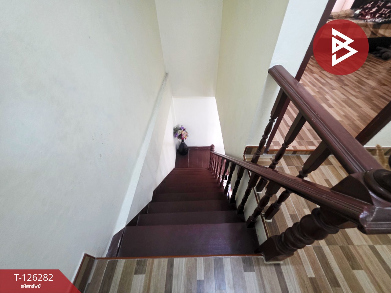 ขายทาวน์เฮ้าส์ หมู่บ้านกะรัต ท้ายบ้าน สมุทรปราการ 9