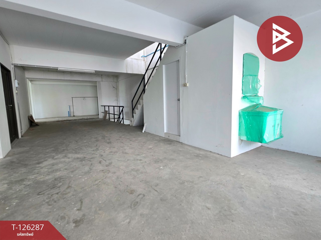 ขายอาคารพาณิชย์ 2 คูหา หมู่บ้านซิตี้วิลเลจ บางปู (City Village Bangpu) สมุทรปราการ ทำเลดี อยู่ใกล้ นิคมอุตสาหกรรมบางปู 8