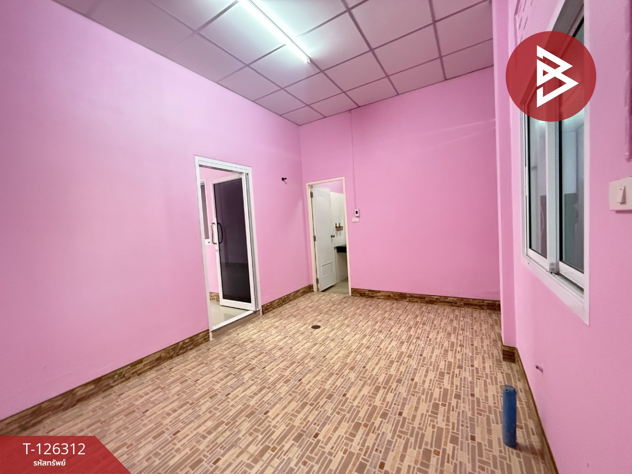 ขายบ้านแฝด หมู่บ้านศิริวรรณ สามควายเผือก นครปฐม 8