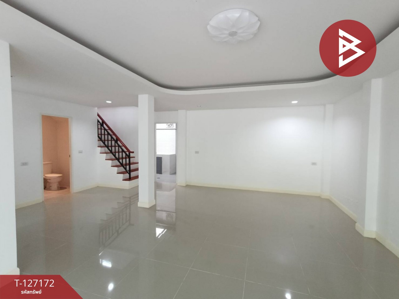 ขายทาวน์เฮ้าส์ เนื้อที่ 25.8 ตร.วา บ้านฉาง ระยอง 2