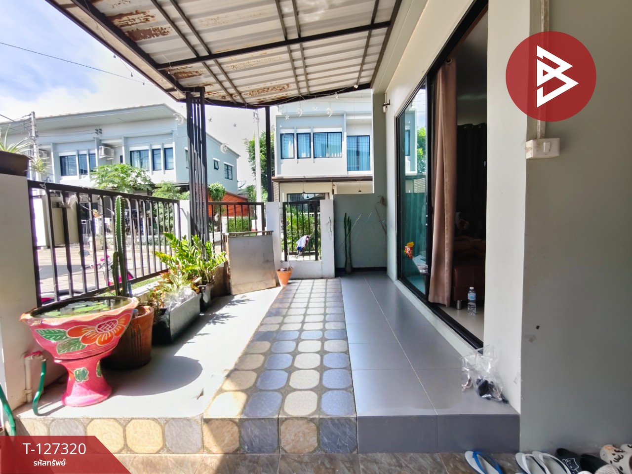 ขายทาวน์เฮ้าส์ หมู่บ้านแกรนดิตี้ เพชรเกษม-พุทธมณฑลสาย7 นครปฐม 2