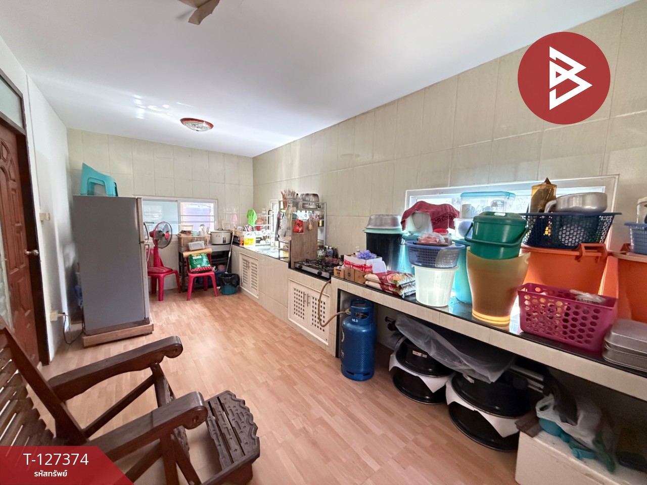 ขายบ้านเดี่ยวพร้อมที่ดิน เนื้อที่ 1 ไร่ 77 ตร.วา บ้านสวน ชลบุรี 6