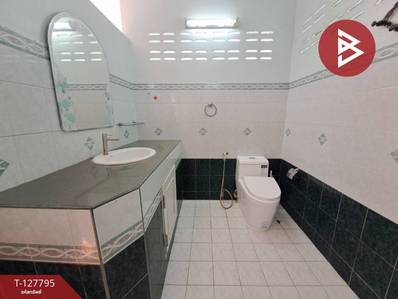 ขายทาวน์เฮ้าส์ เนื้อที่ 18 ตารางวา ปากน้ำโพ นครสวรรค์ 14