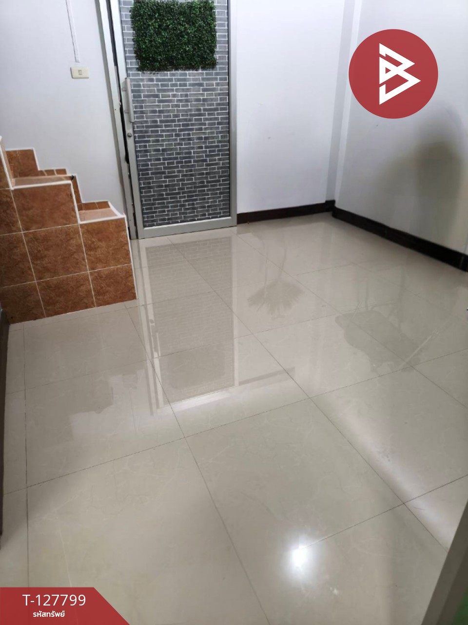 ขายทาวน์เฮ้าส์ 2 ชั้น เนื้อที่ 24 ตร.วา ท่าอิฐ อุตรดิตถ์ 14