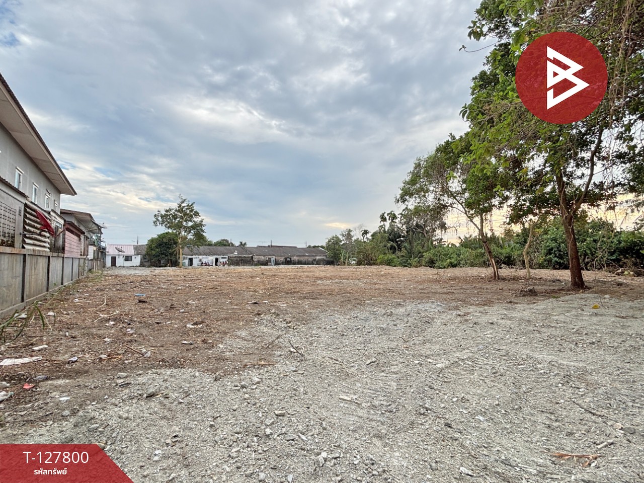 ขายที่ดินพร้อมสิ่งปลูกสร้าง เนื้อที่ 2 ไร่ 1 งาน 52.6 ตารางวา เกาะขวาง จันทบุรี 8