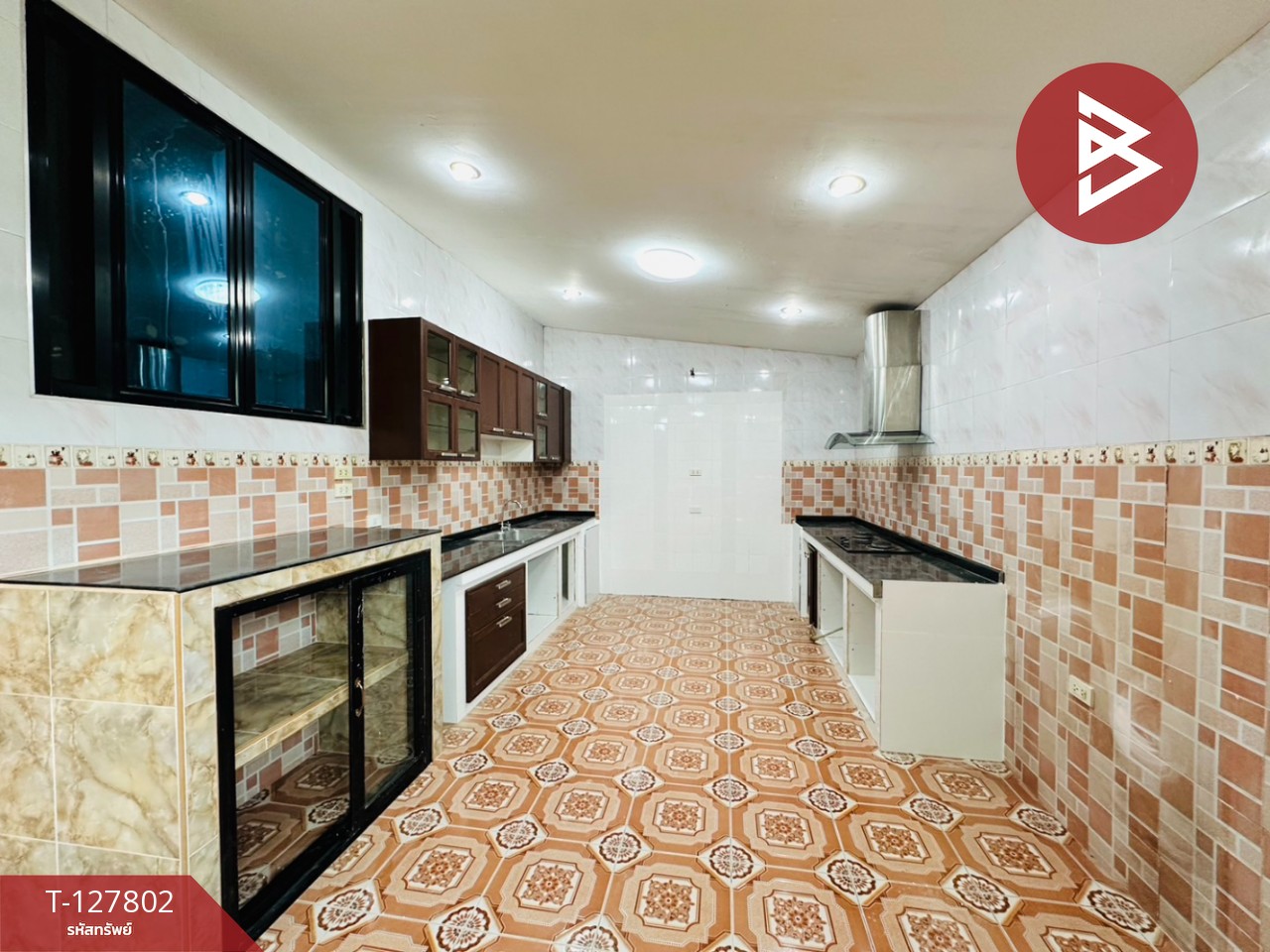 ขายด่วนบ้านเดี่ยว หมู่บ้านอริยวัฒน์ บางแขม นครปฐม 11