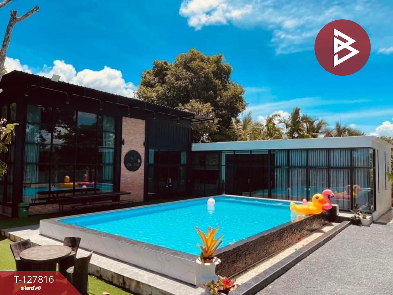 ขายบ้านเดี่ยวสไตล์พูลวิลล่า เนื้อที่ 2 งาน 51.8 ตร.วา ขลุง จันทบุรี 1