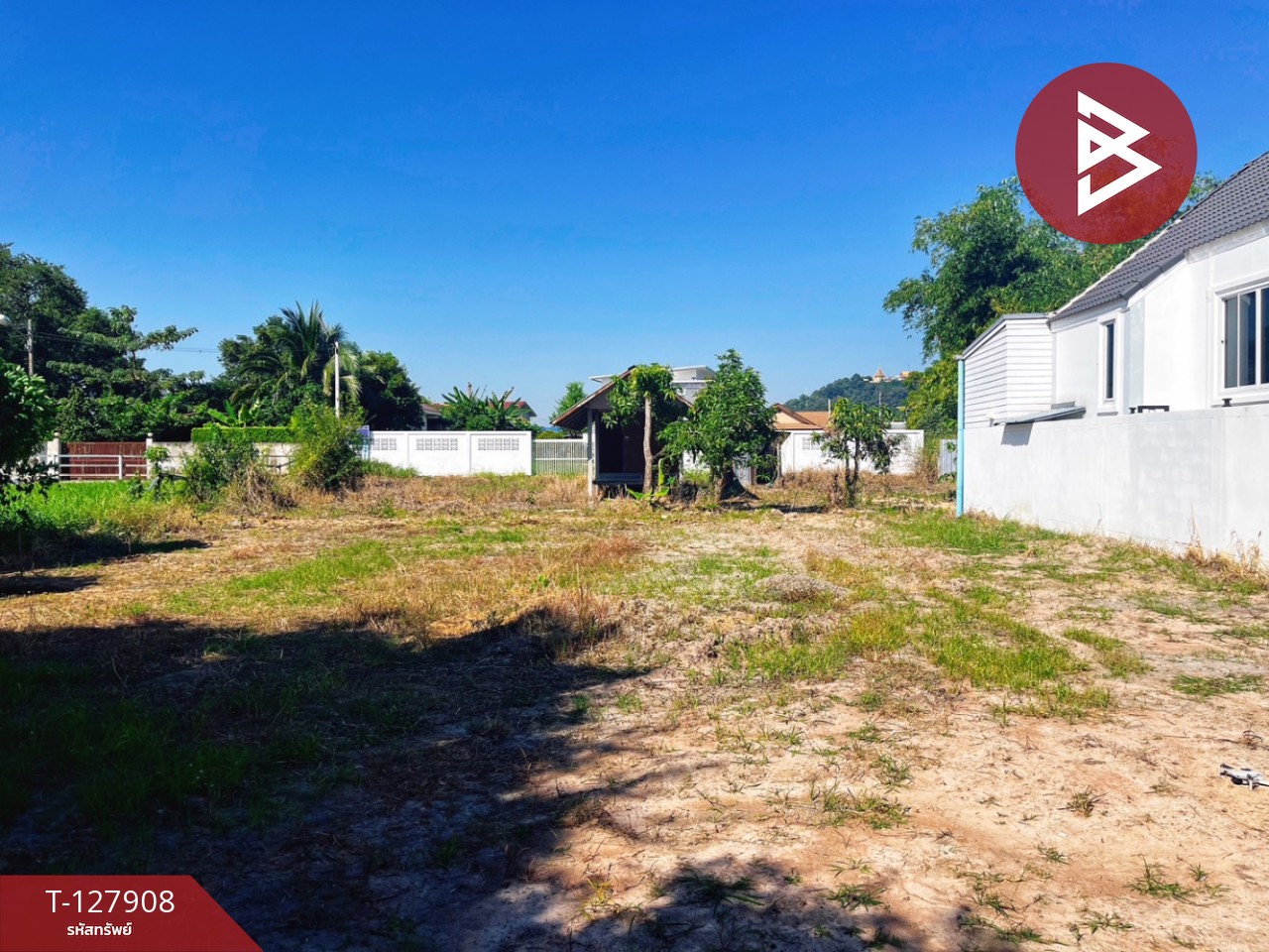 ขายที่ดินแปลงสวย เนื้อที่ 100 ตารางวา ใจกลางเมืองอุทัยธานี อุทัยธานี 4