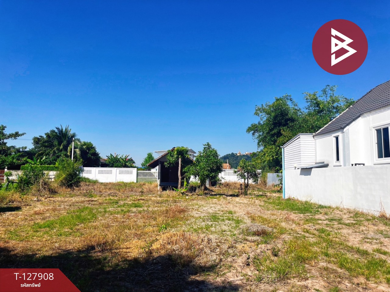 ขายที่ดินแปลงสวย เนื้อที่ 100 ตารางวา ใจกลางเมืองอุทัยธานี อุทัยธานี 1