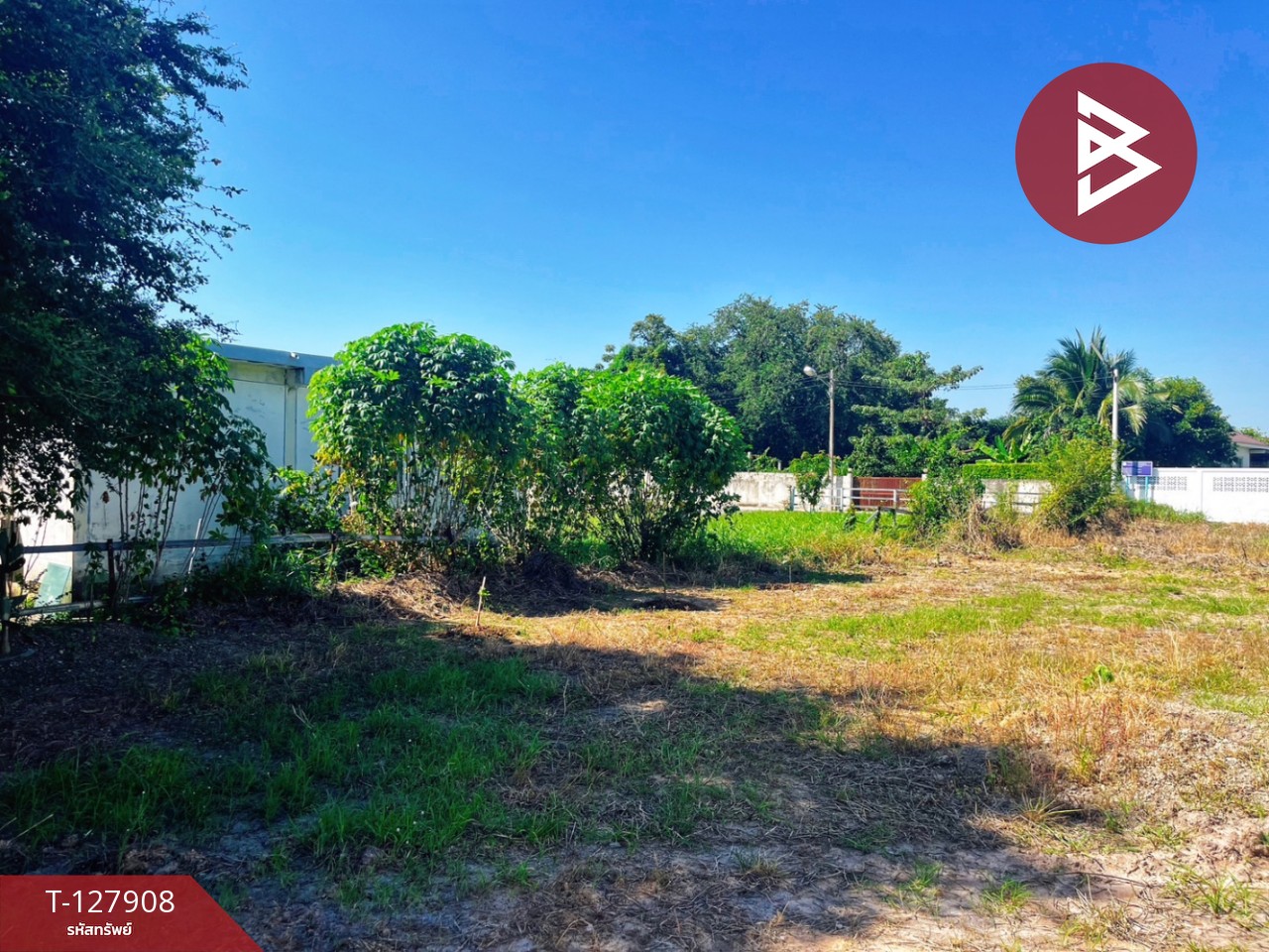 ขายที่ดินแปลงสวย เนื้อที่ 100 ตารางวา ใจกลางเมืองอุทัยธานี อุทัยธานี 3