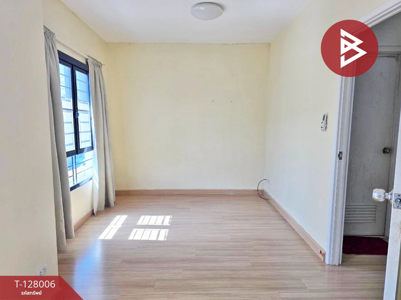 ขายด่วนทาวโฮม หมู่บ้านพฤกษาวิลล์ 60 ลาดกระบัง-อ่อนนุช สมุทรปราการ ราคาดี 8