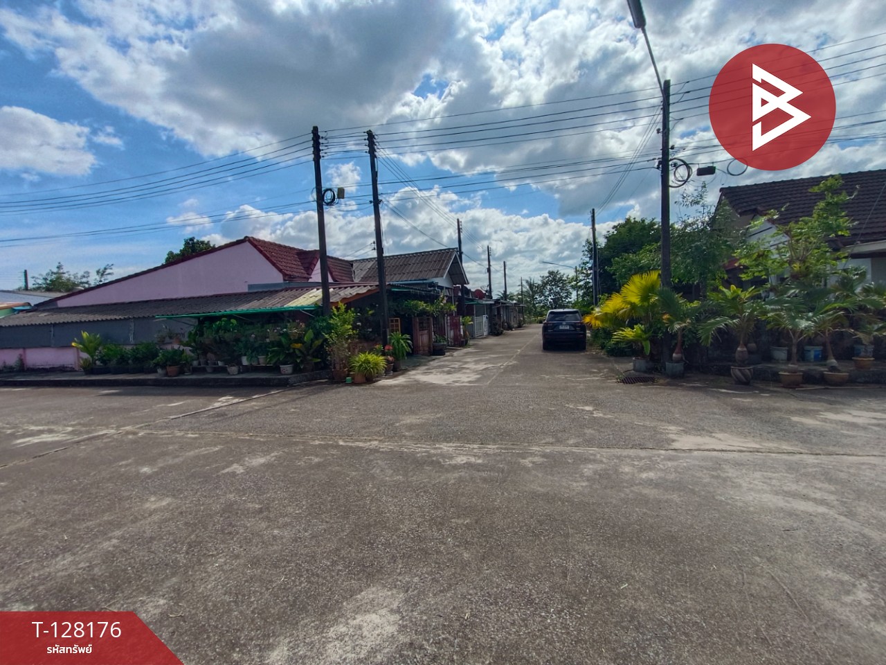 ขายทาวน์เฮ้าส์หลังริม เนื้อที่ 38.9 ตร.วา หนองเสม็ด ตราด 14