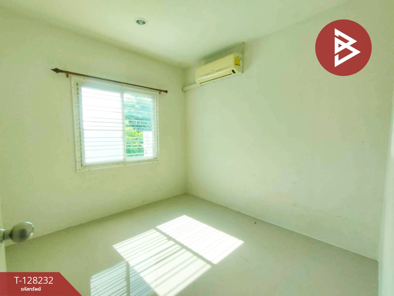 ขายทาวน์เฮ้าส์ หมู่บ้านสุขุมวิท มอเตอร์เวย์ (Sukhumvit Motorway) ฉะเชิงเทรา 8