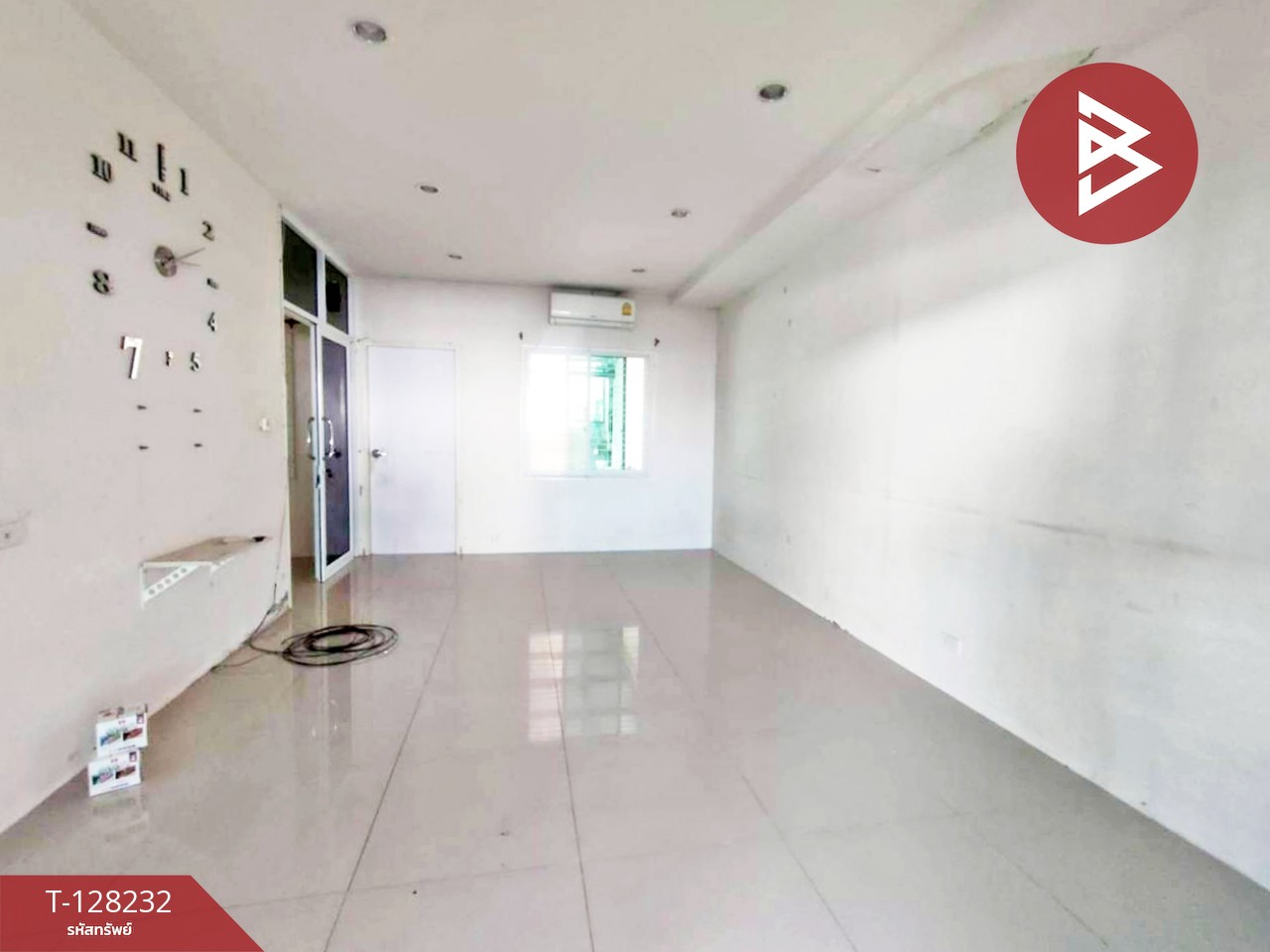 ขายทาวน์เฮ้าส์ หมู่บ้านสุขุมวิท มอเตอร์เวย์ (Sukhumvit Motorway) ฉะเชิงเทรา 4