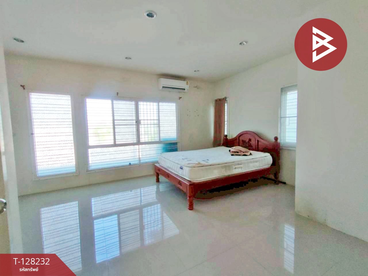 ขายทาวน์เฮ้าส์ หมู่บ้านสุขุมวิท มอเตอร์เวย์ (Sukhumvit Motorway) ฉะเชิงเทรา 6