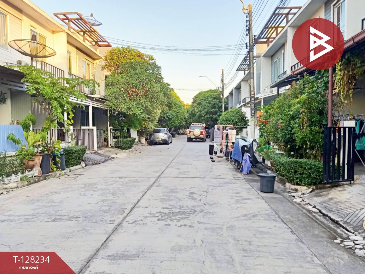 ขายทาวน์เฮ้าส์ หมู่บ้านเดอะคัลเลอร์ส บางนา กม.10 (The Colors Bangna KM.10) สมุทรปราการ 13