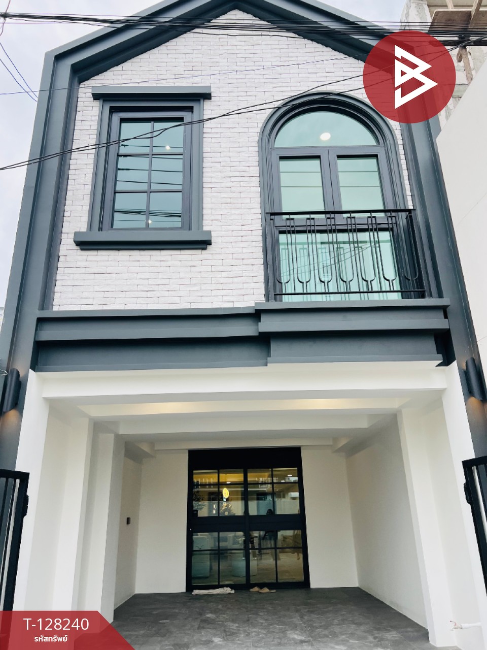 ขายทาวน์เฮ้าส์ 2 ชั้น เนื้อที่ 24 ตร.วา วัฒนา กรุงเทพมหานคร 1