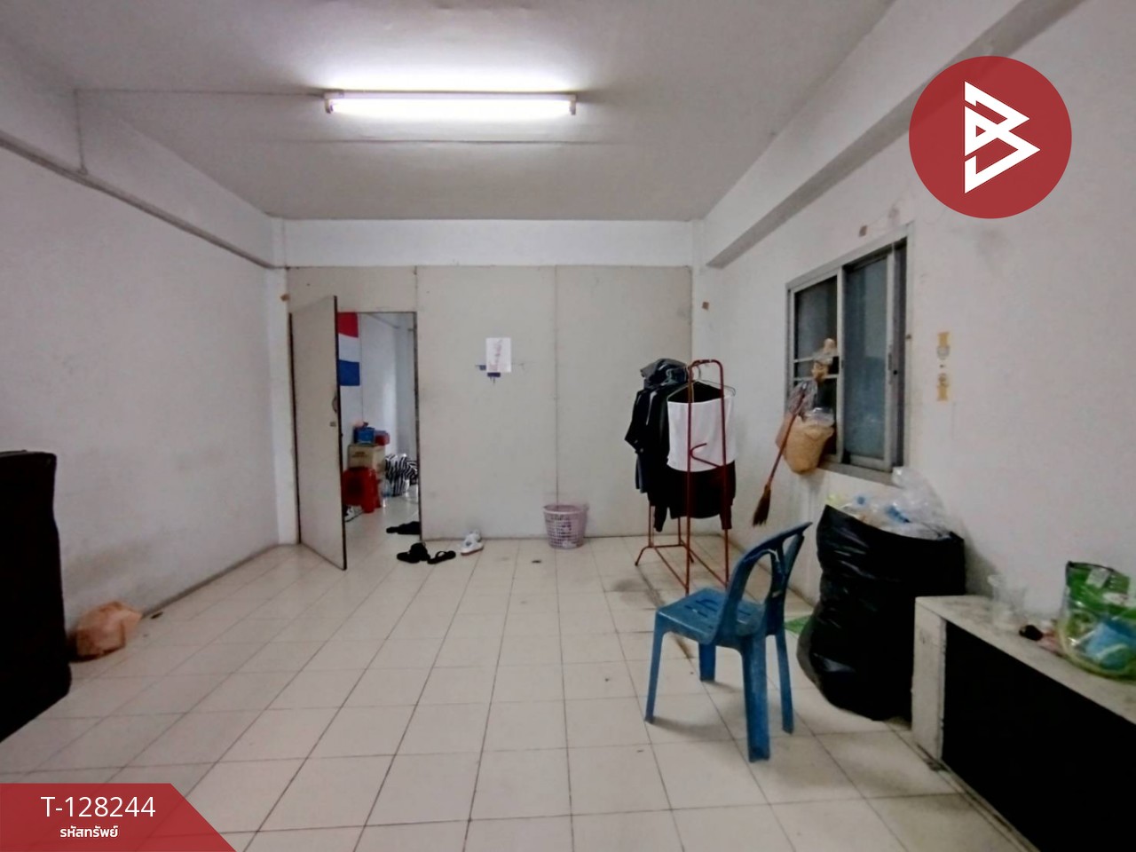 ขายอาคารพาณิชย์พร้อมกิจการ เนื้อที่ 54.8 ตร.วา สามพราน นครปฐม 8