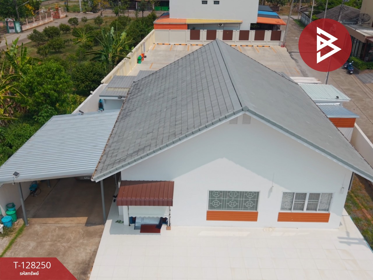 ขายบ้านเดี่ยวชั้นเดียว เนื้อที่ 1 งาน 30 ตร.วา ท่าอิฐ อุตรดิตถ์ 2