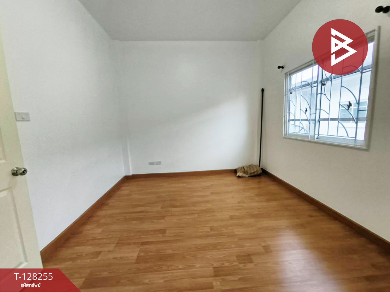 ขายทาวน์เฮ้าส์ หมู่บ้านธนาภิรมย์ ศรีนครินทร์-วงแหวน (Tanapirom Srinakarin) สมุทรปราการ 6