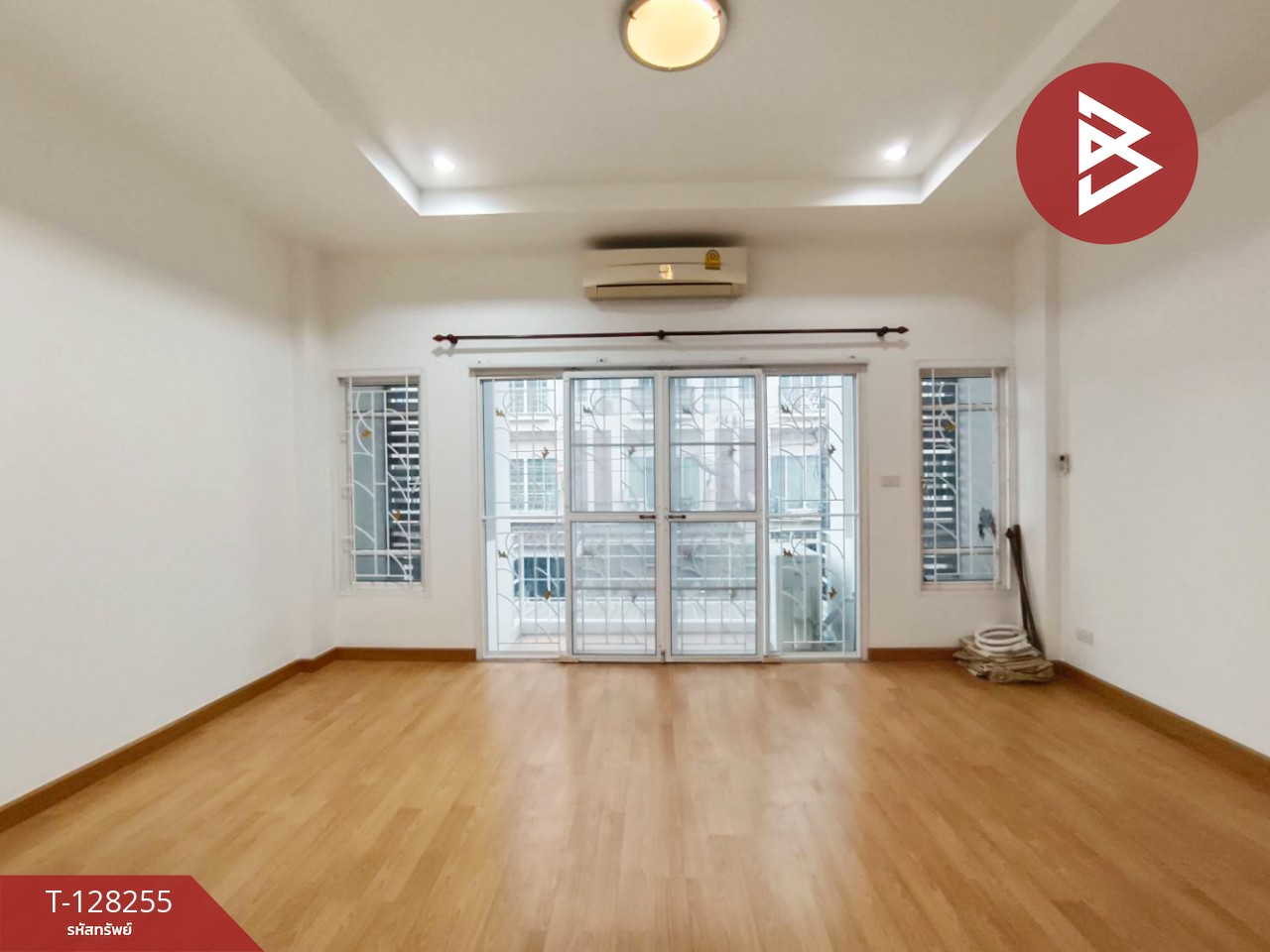 ขายทาวน์เฮ้าส์ หมู่บ้านธนาภิรมย์ ศรีนครินทร์-วงแหวน (Tanapirom Srinakarin) สมุทรปราการ 8