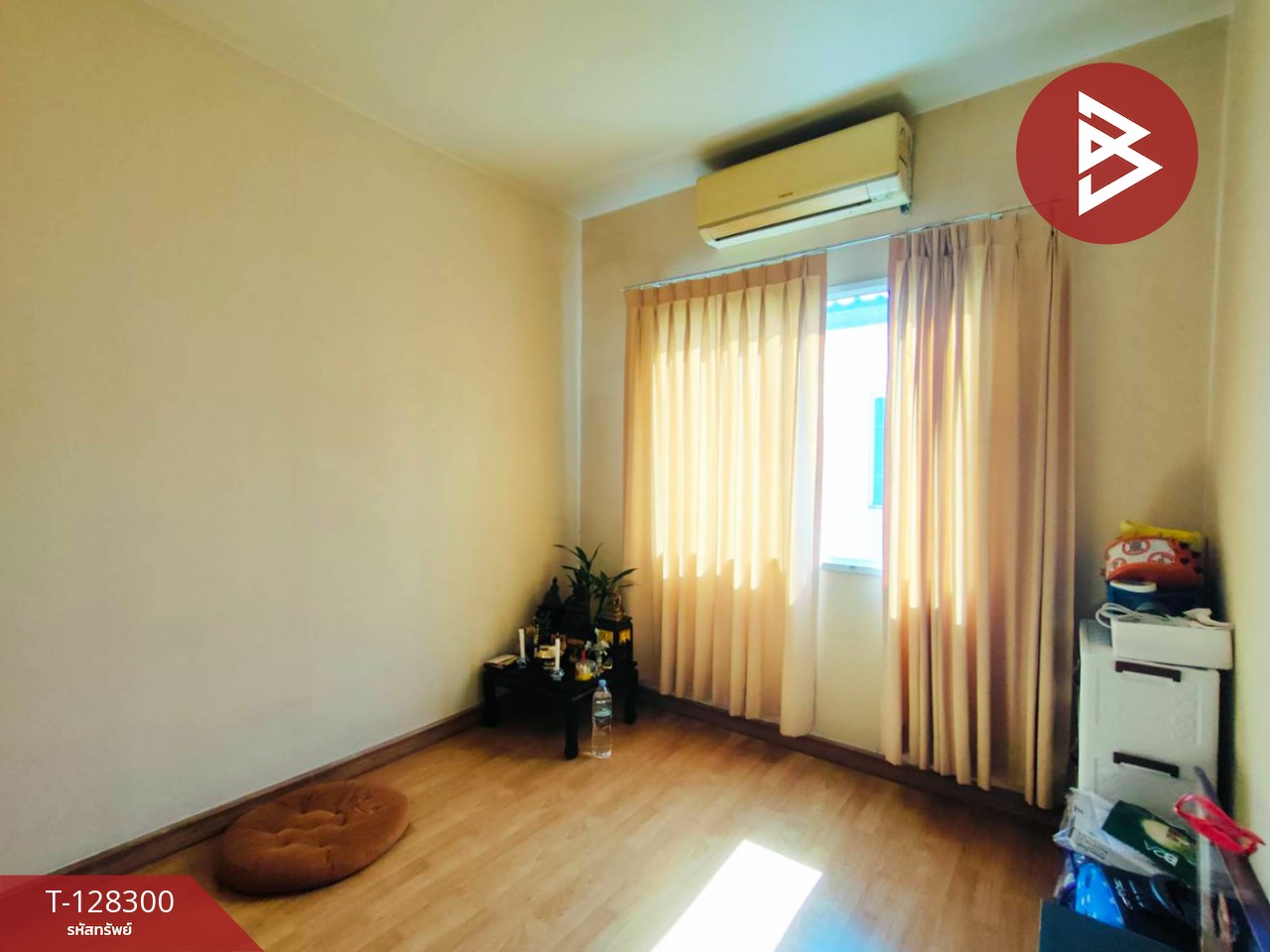 ขายทาวน์เฮ้าส์ หมู่บ้านเดอะคัลเลอร์ส บางนา กม.10 สมุทรปราการ 10