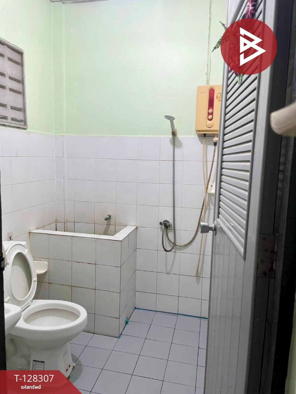 ขายทาวน์เฮ้าส์ หมู่บ้านสปอร์ตโฮม วังตะเคียน ฉะเชิงเทรา 8