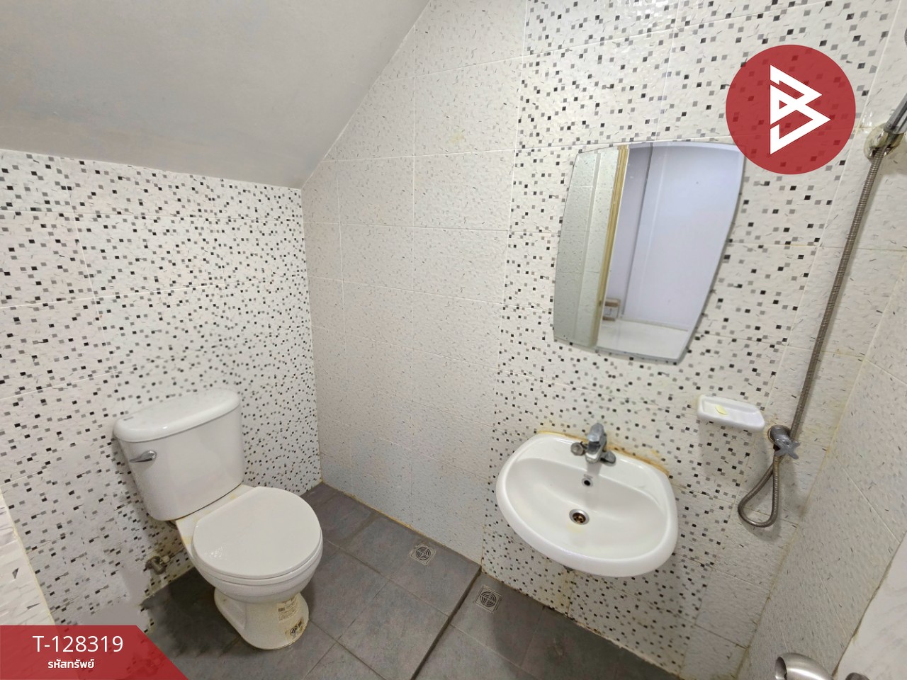 ขายทาวน์เฮ้าส์ 2 ชั้น เนื้อที่ 20.8 ตร.วา สามพราน นครปฐม 13