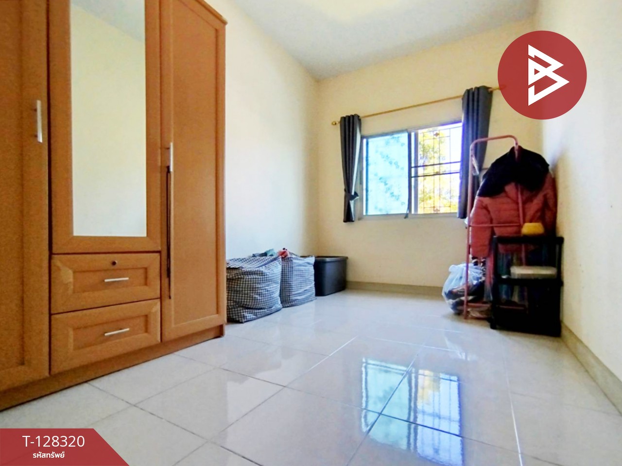 ขายทาวน์เฮ้าส์ หมู่บ้านนิรันดร์วิลล์ 6 บางนา กม.18 สมุทรปราการ 10