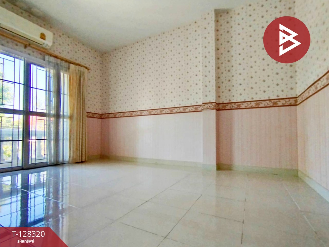 ขายทาวน์เฮ้าส์ หมู่บ้านนิรันดร์วิลล์ 6 บางนา กม.18 สมุทรปราการ 9