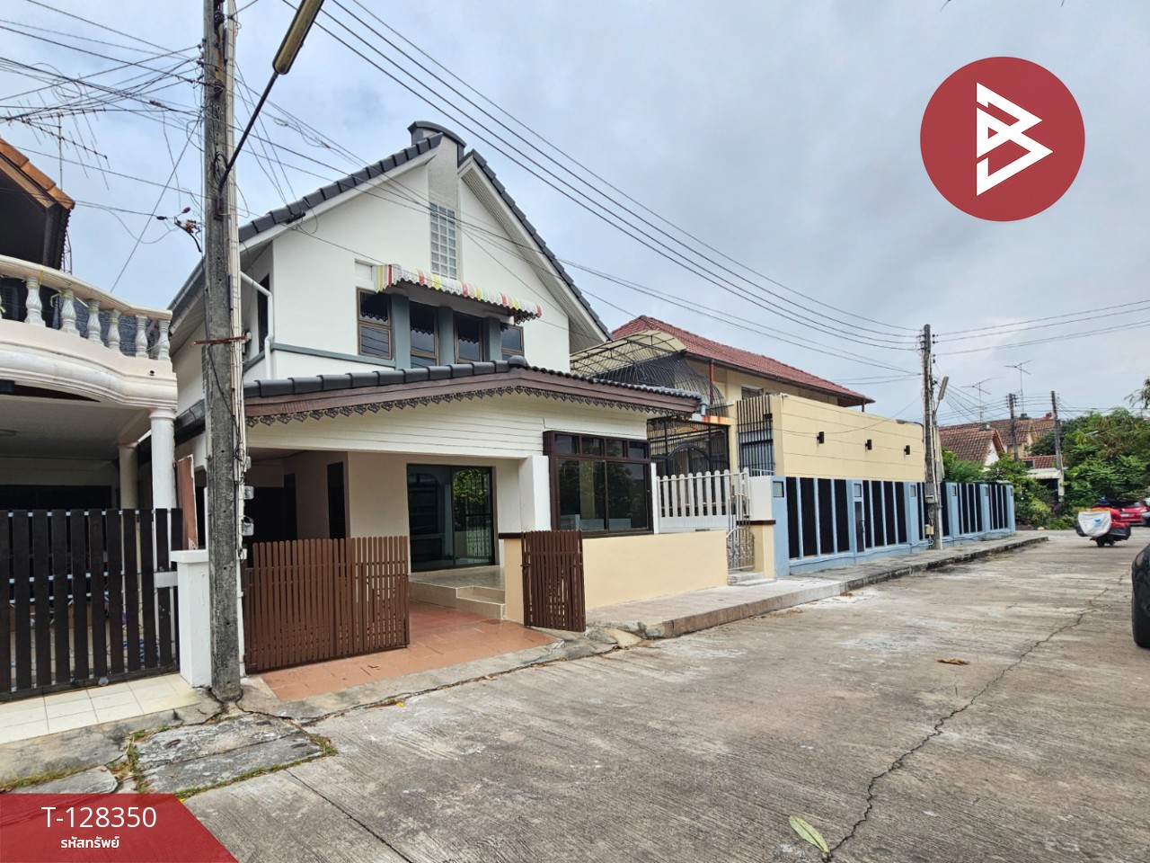 ขายบ้านแฝด หมู่บ้านเดอะวิลเลจ บางแสน (The Village Bang Saen) ชลบุรี 2
