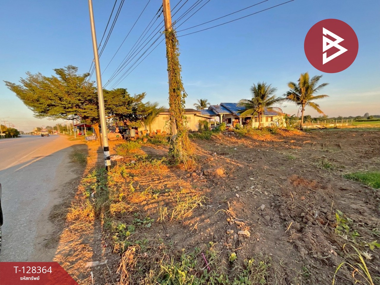 ขายที่ดิน เนื้อที่ 5 ไร่ 2 งาน 30 ตร.วา ขาณุวรลักษบุรี กำแพงเพชร 8