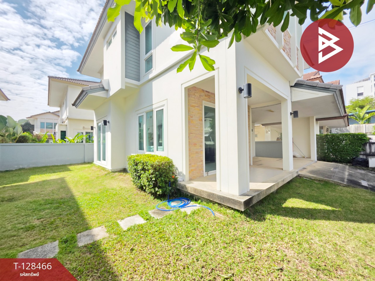 ขายด่วนบ้านเดี่ยว หมู่บ้านมัณฑนา บางนา กม.13 สมุทรปราการ สภาพดี พร้อมเข้าอยู่ 3