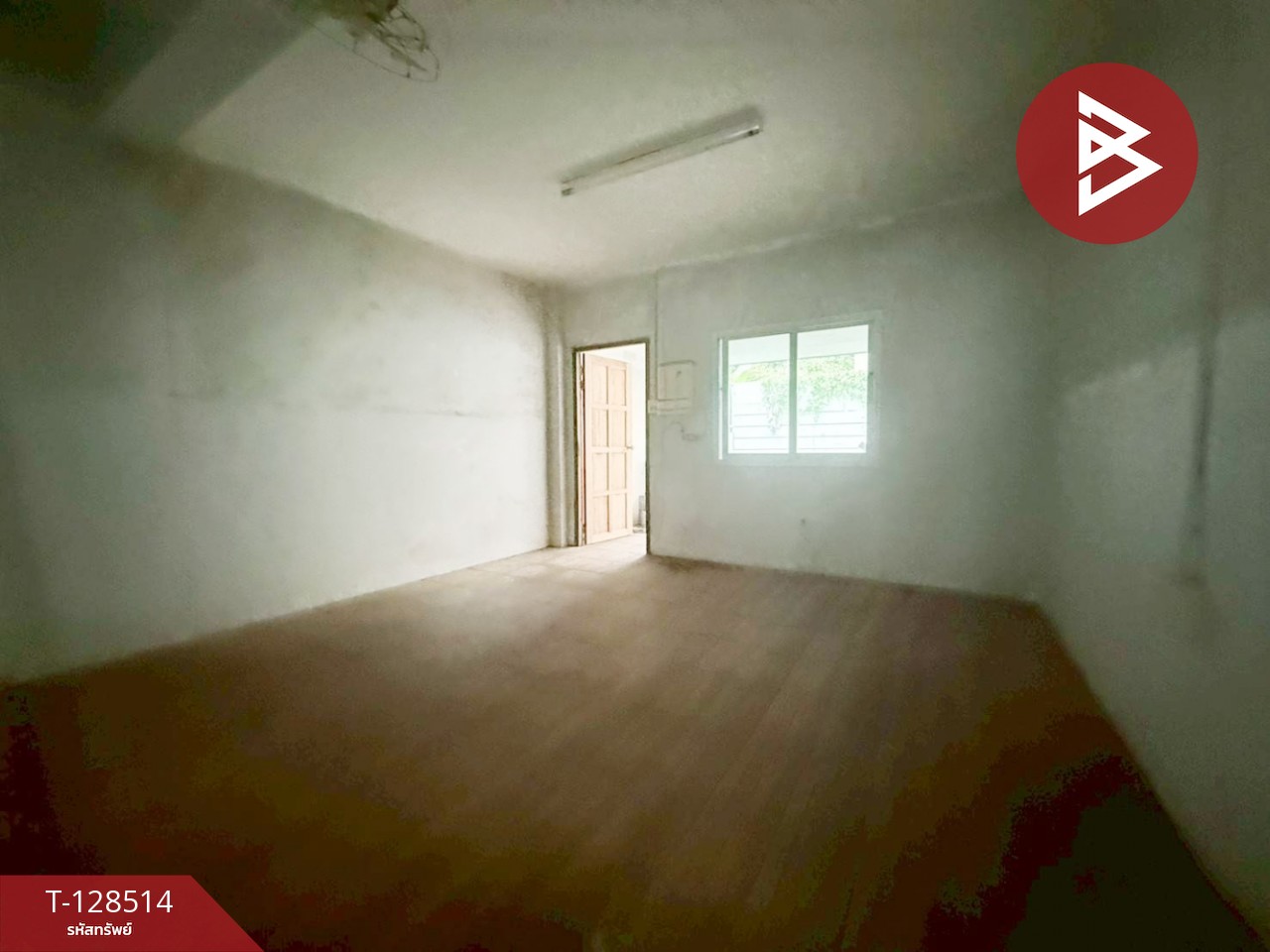 ขายอาคารพาณิชย์ 2 ชั้นครึ่ง เนื้อที่ 24 ตารางวา เกาะขาง จันทบุรี 9