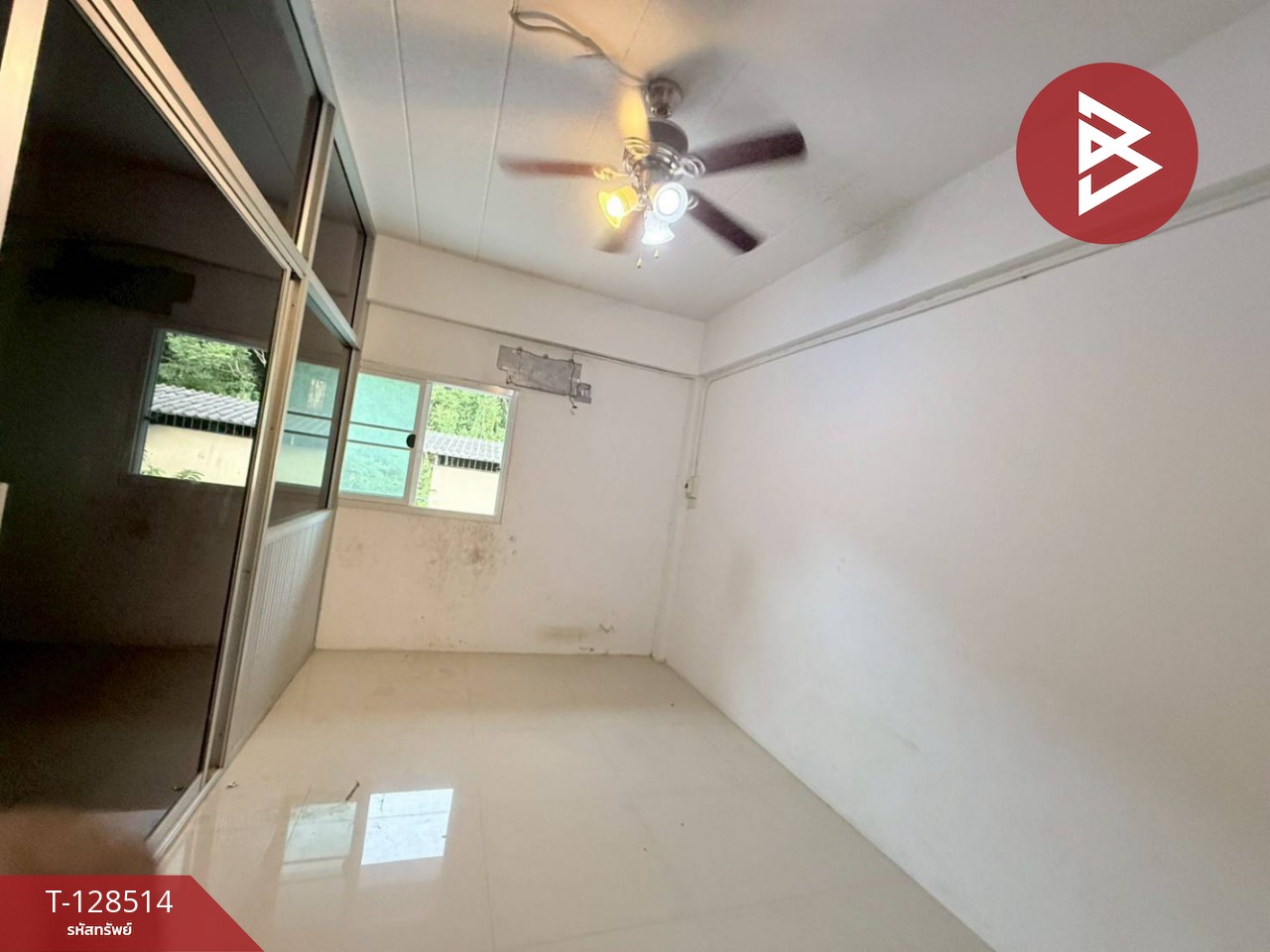 ขายอาคารพาณิชย์ 2 ชั้นครึ่ง เนื้อที่ 24 ตารางวา เกาะขาง จันทบุรี 6