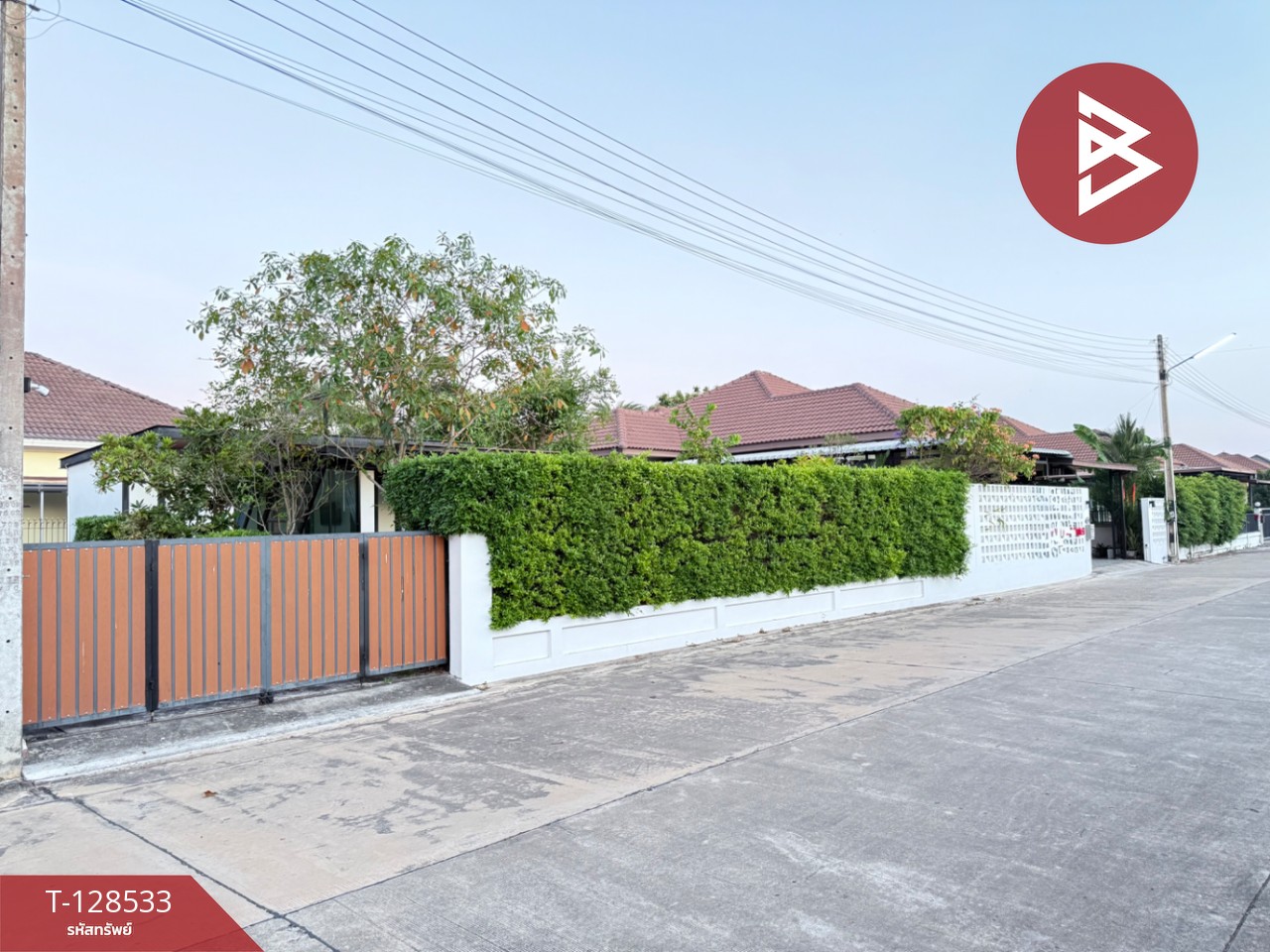 ขายบ้านเดี่ยว เนื้อที่ 1 งาน 30 ตารางวา เพ ระยอง 1