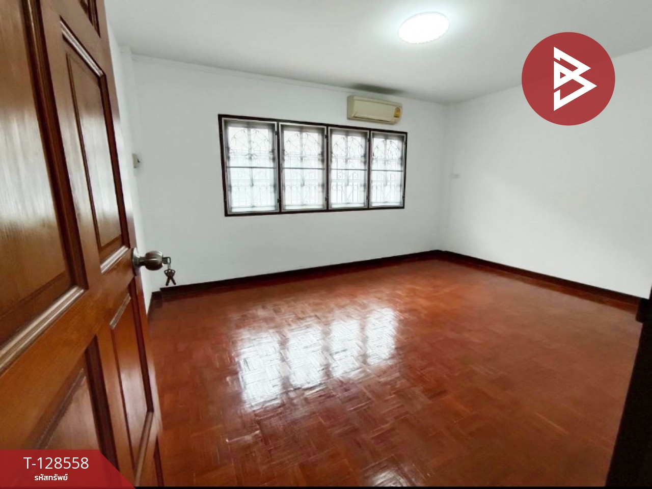 ขายทาวน์เฮ้าส์ หมู่บ้านอุบลศรี แพรกษา สมุทรปราการ 3