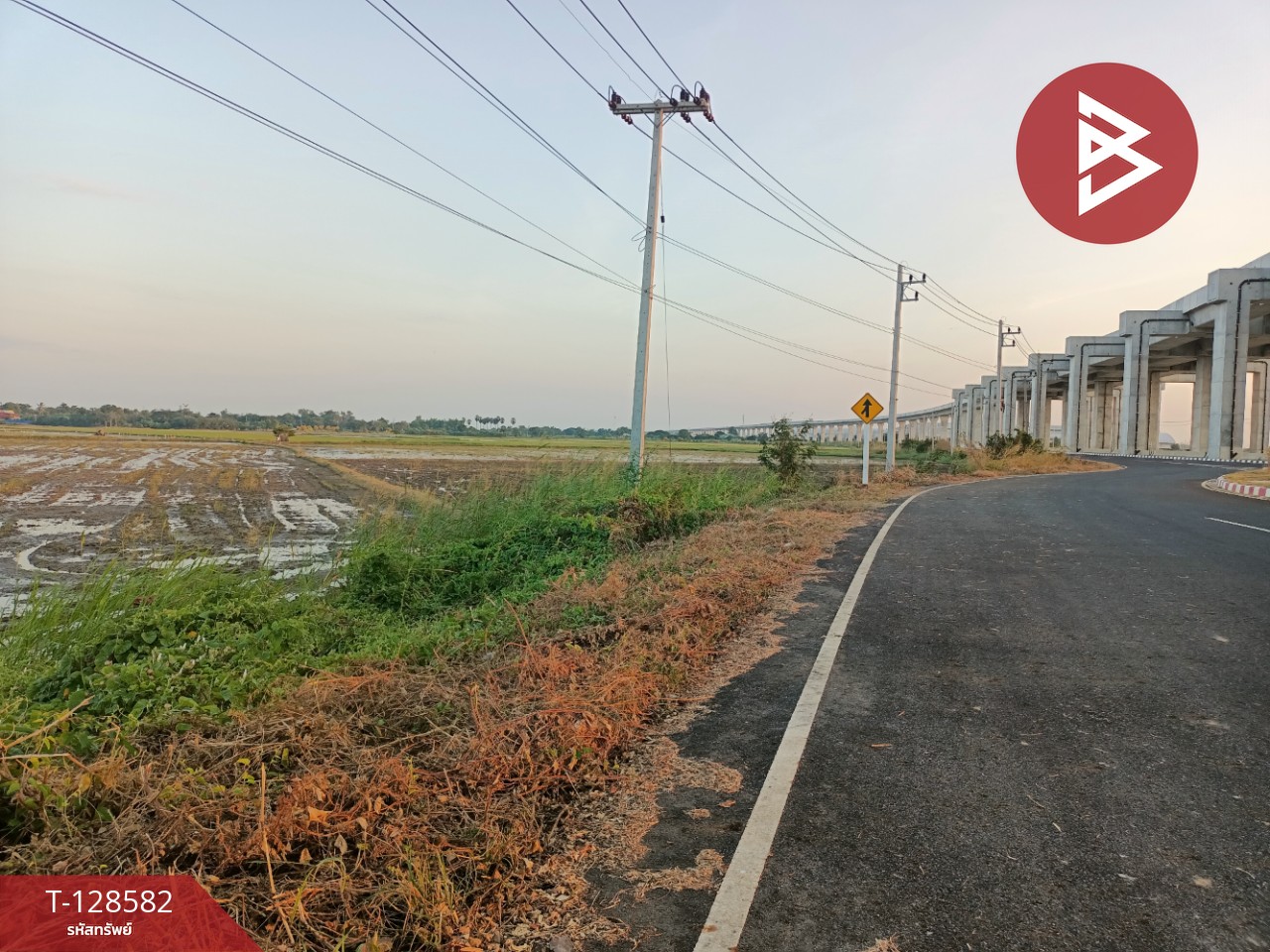 ขายที่ดิน เนื้อที่ 18 ไร่ ท่าวุ้ง ลพบุรี 11